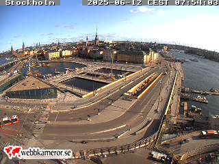 Webbkamera - vy mot Gamla Stan, Slussplan, Kornhamnstorg, Skeppsbron.